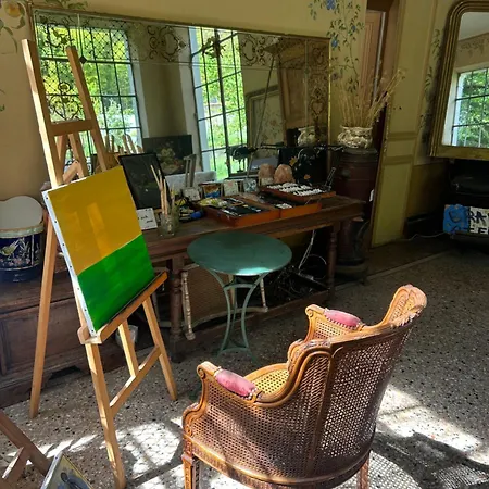 La Maison Des Jours Heureux